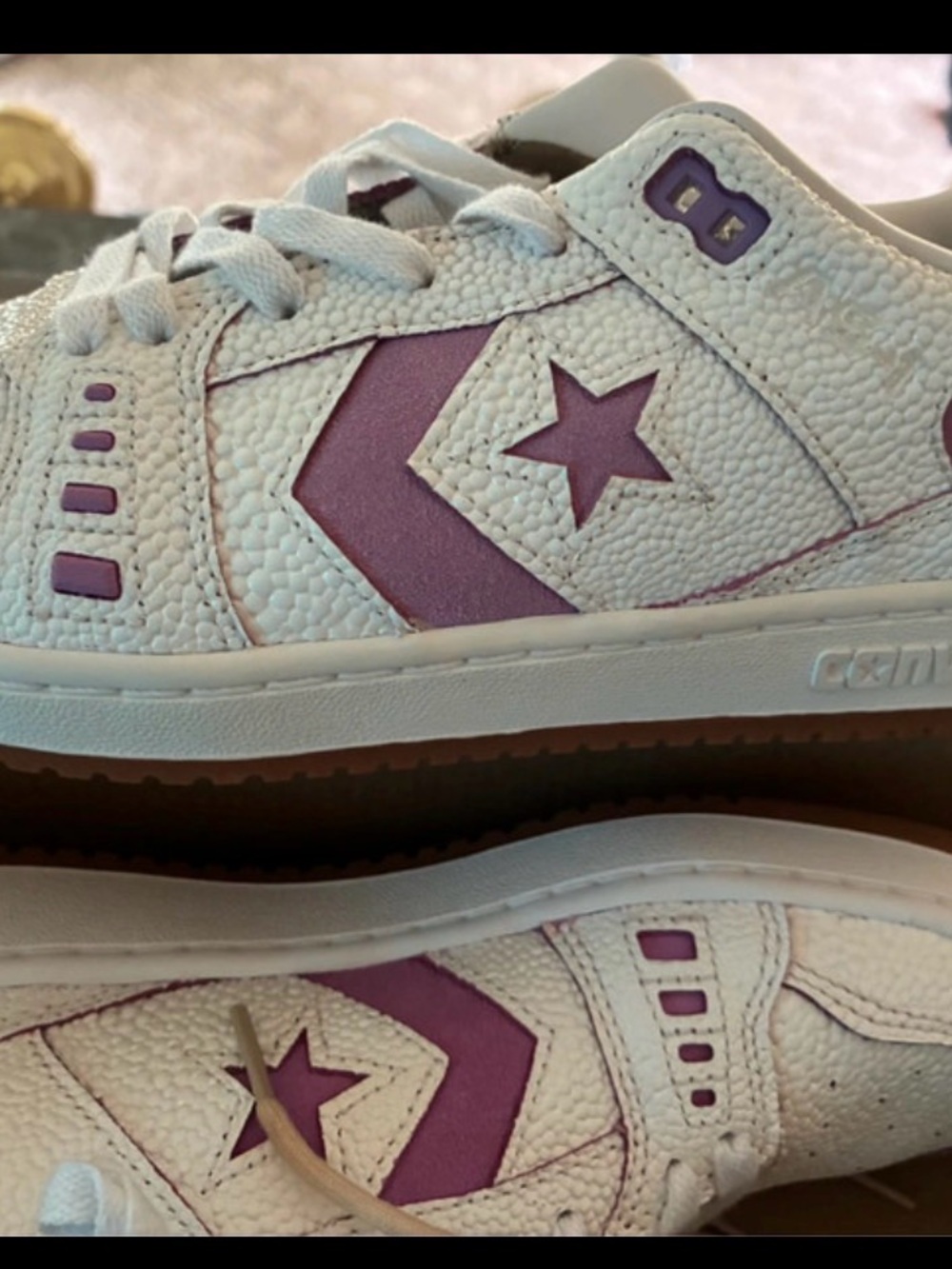 Converse women’s Alexis sablone White Sneakers with Purple Star Chevron